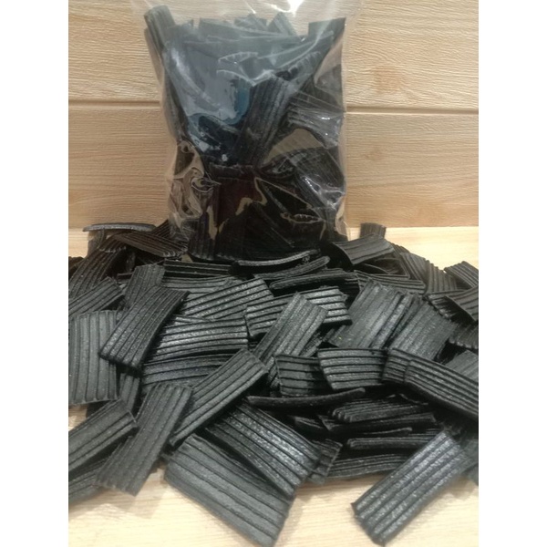 

Kerupuk jengkol sisir 500 gram