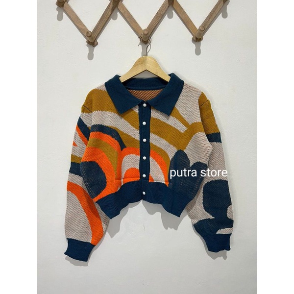 Camelia crop cardy//Atasan rajut wanita