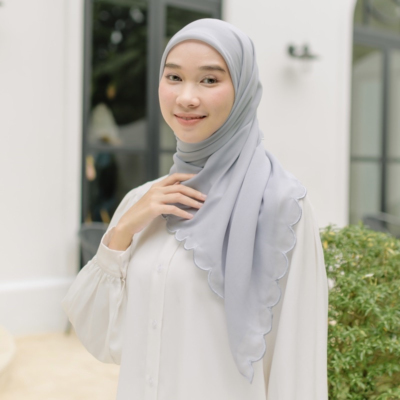 VELOSE - Raya Embordery Square Hijab