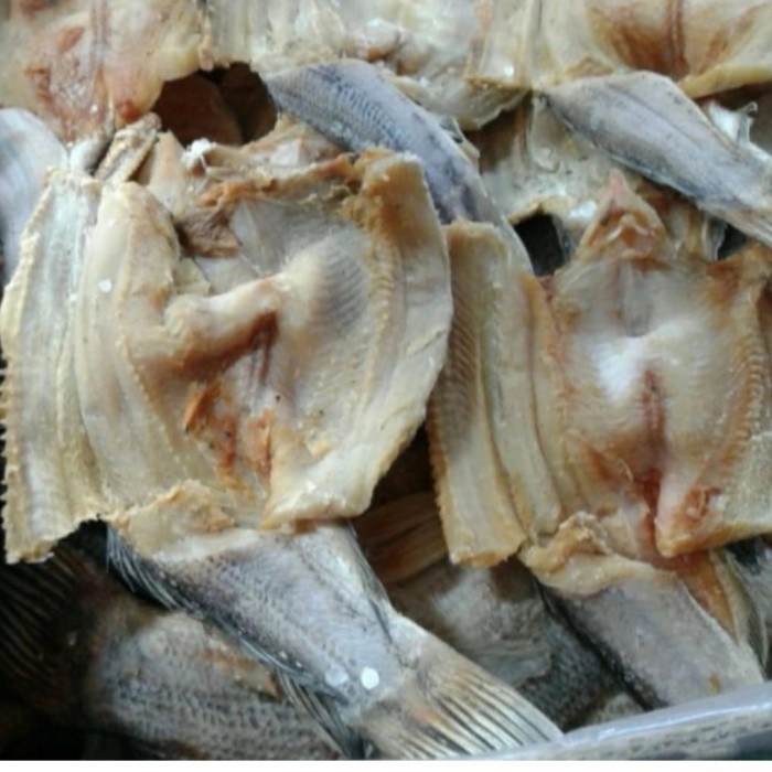 

ikan asin gabus 500gram