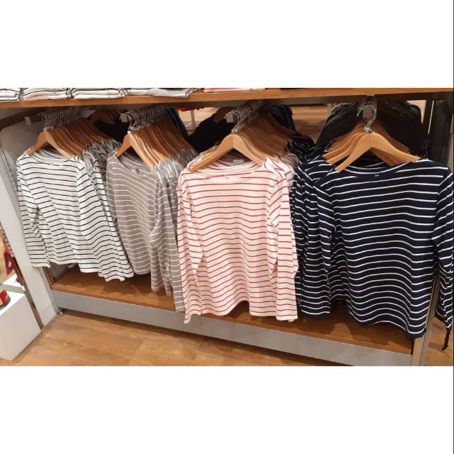 T shirt garis2 uniqlo