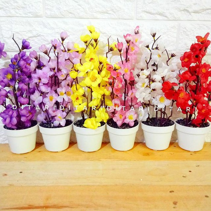 bunga sakura bunga plastik artificial palsu dekorasi rumah - Merah - Putih