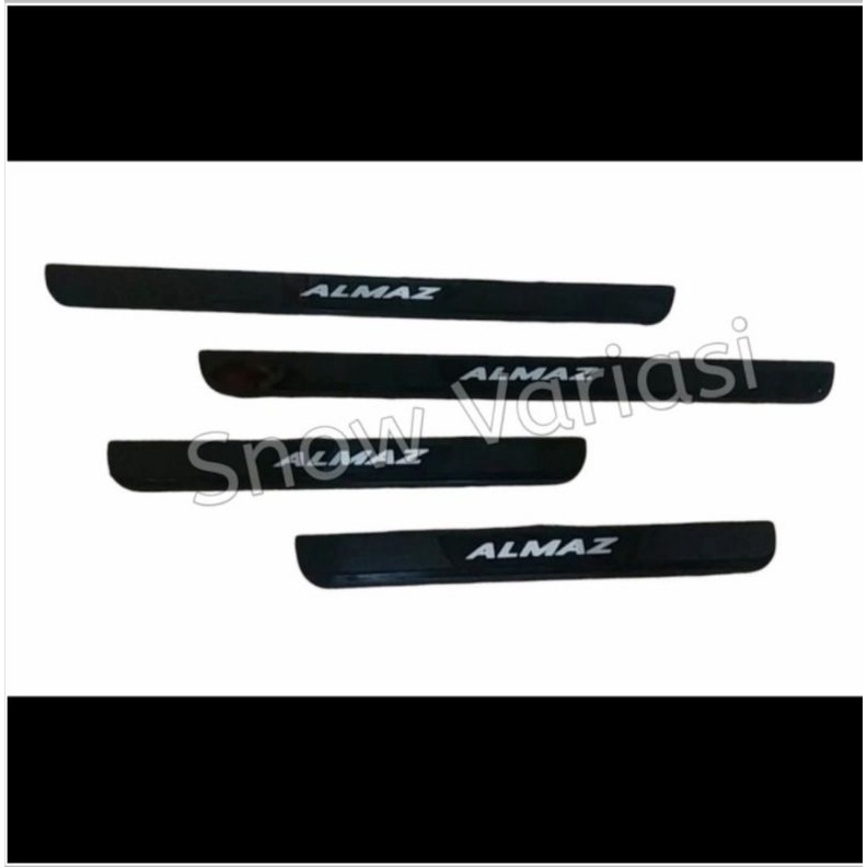 Sillplate Samping Wuling Almaz Hitam