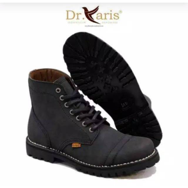 sketchers safety boots