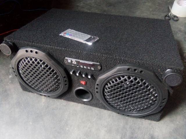 Speaker Aktif Mobil 12V Bluetooth MMC AUX Radio FM Ukuran Granmax