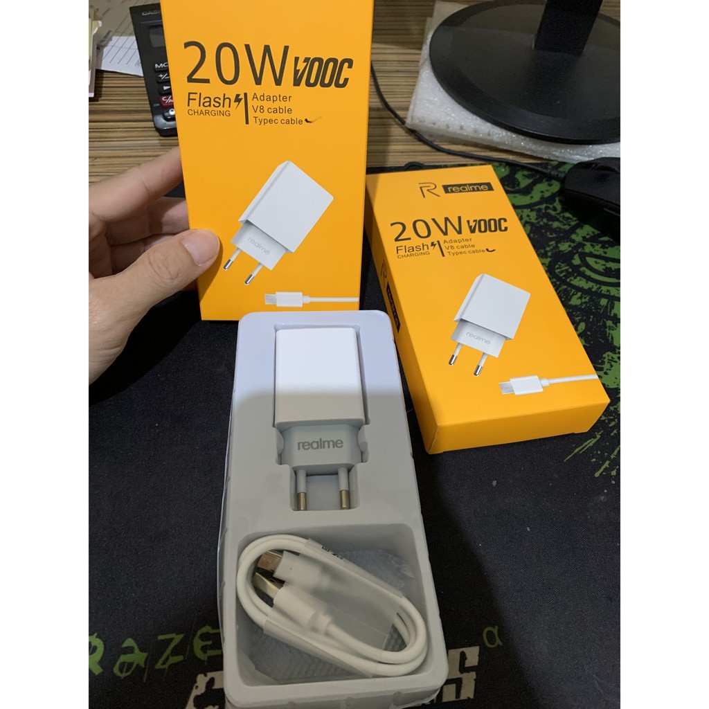 Charger Realme ORIGINAL fast charging 20W, bergaransi 6 bulan