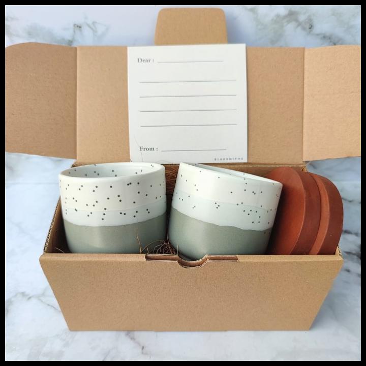 

Gift Box / Birthday Gift / Hadiah Ulang Tahun / Souvenir / Kado Ultah