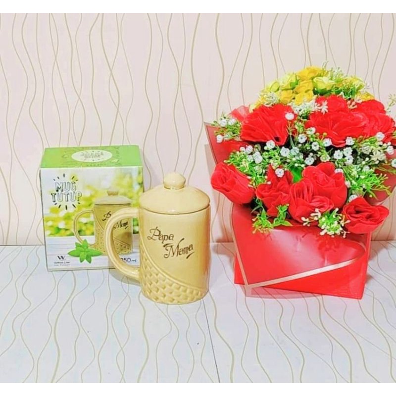 MUG CANGKIR GELAS KERAMIK PAPA MAMA + TUTUP MEREK WHITE LINE SNI