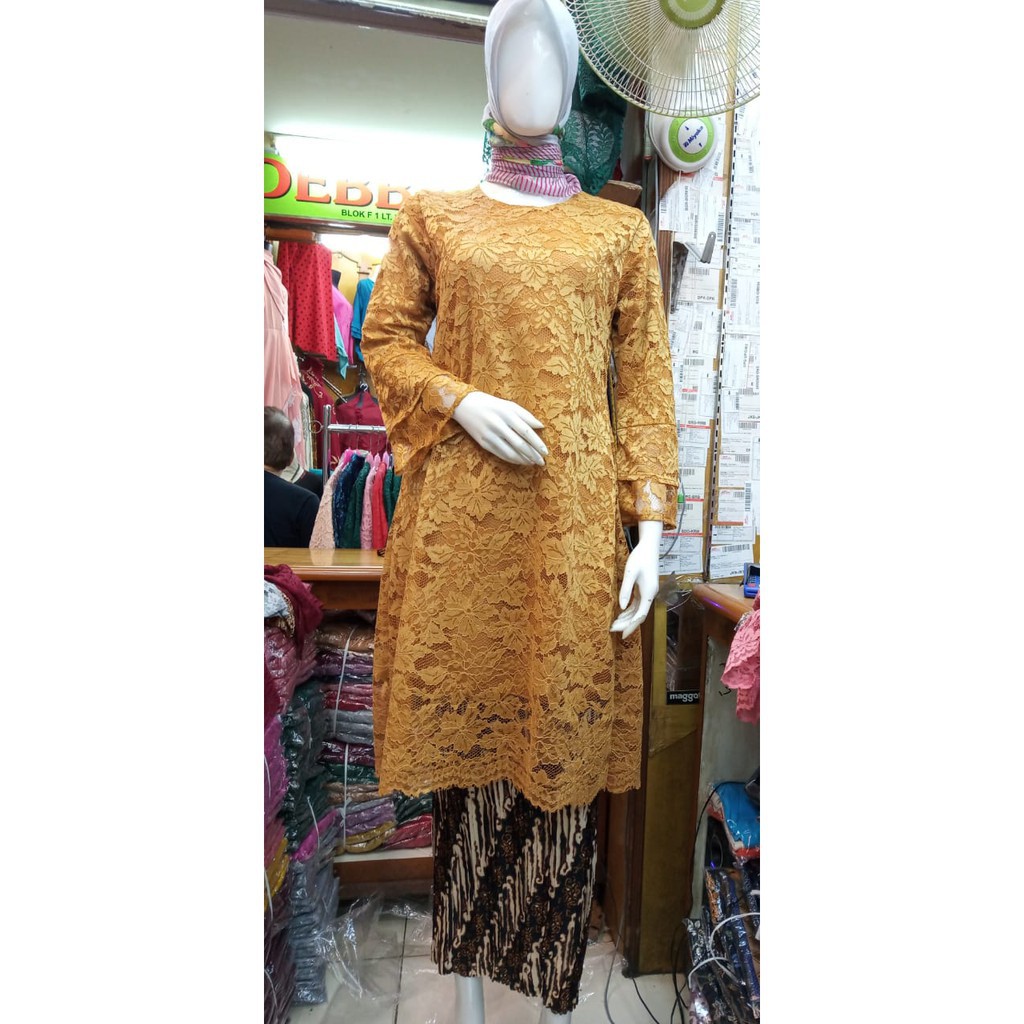 Set kebaya brukat tangan trompet / real pict kebaya tunik brukat / kebaya terlaris dan ada jumbonya