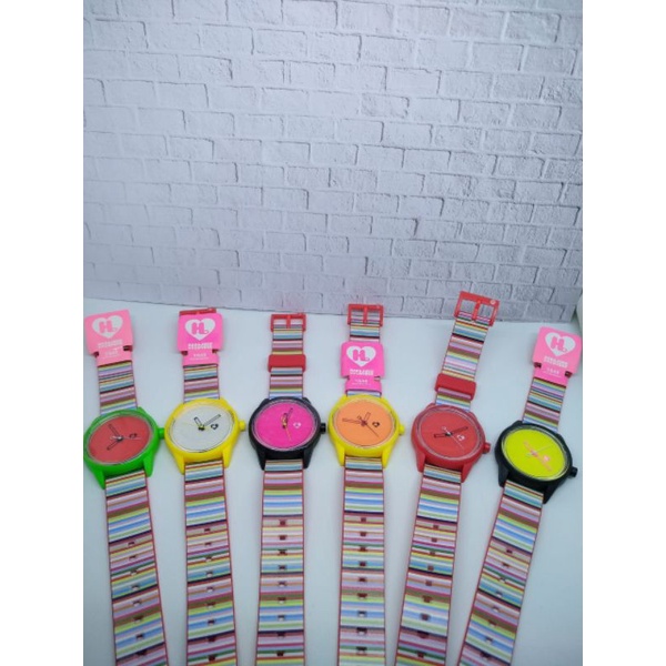 Jam Tangan QnQ Q&amp;Q QQ RP00 RP 00 RP00J ORIGINAL BERGARANSI