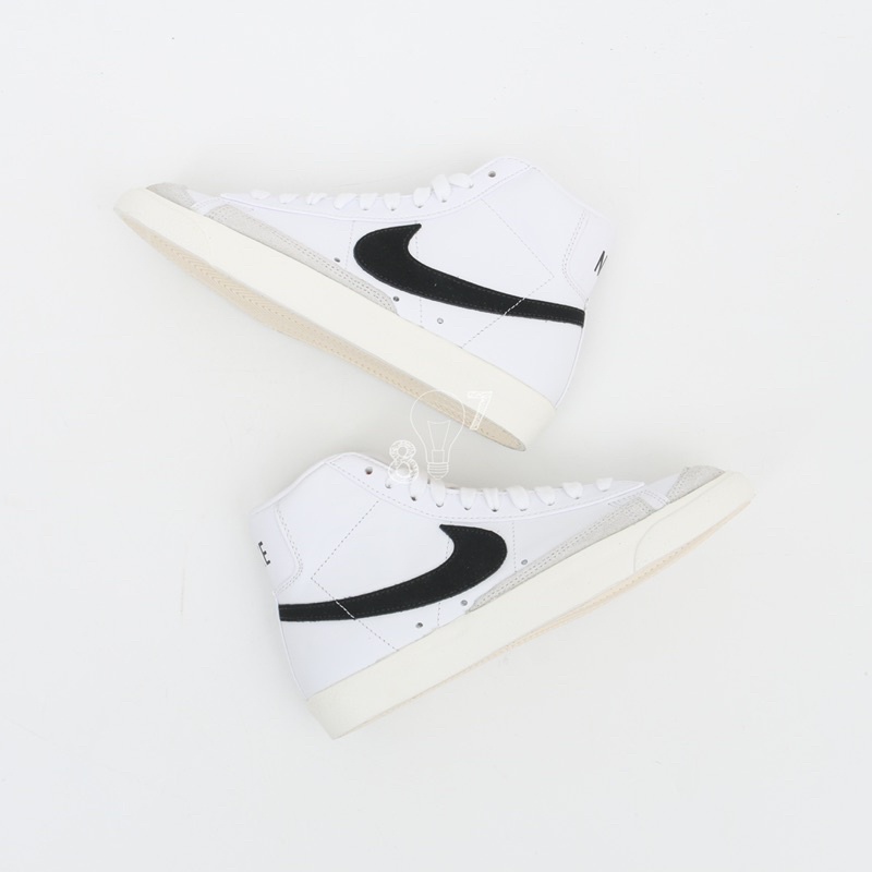 Blazer Mid White Black