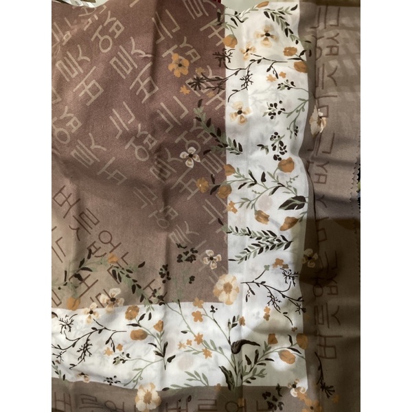 SEGIEMPAT VOALDENAY KW PREMIUM / HIJAB JILBAB SQUARE VOAL MOTIF LASER CUT-Motif 31