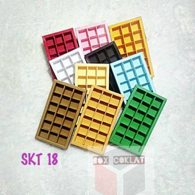 

Box Coklat LEMBARAN Sekat 18 (6x3) Minimal Order 5 lembar