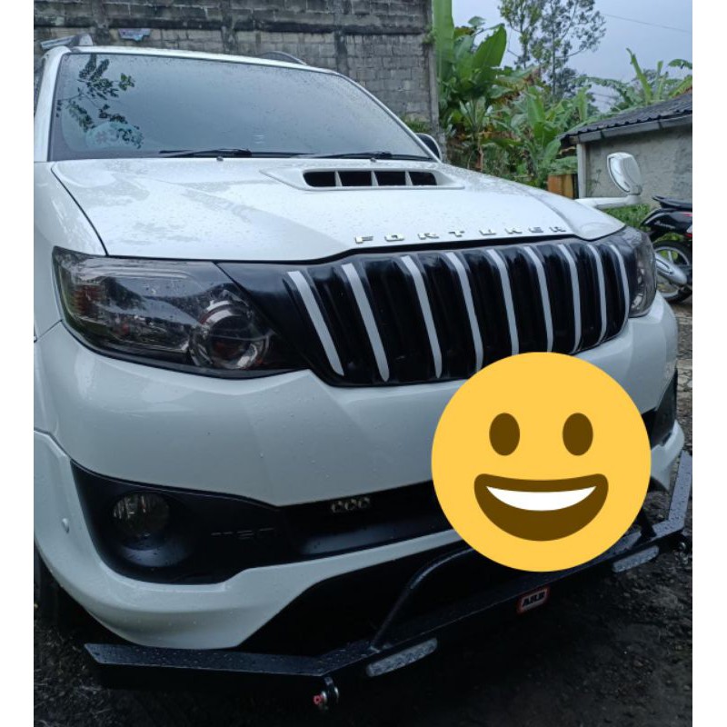 Grill fortuner model apolo 2011-2015