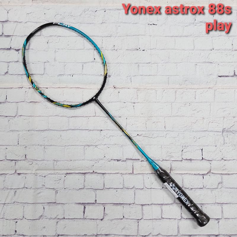 Raket yonex astrox 88s play ( Raket only )