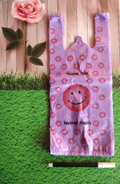 Kantong kresek motif smile / TIPIS uk 15 x 32 cm merk klin