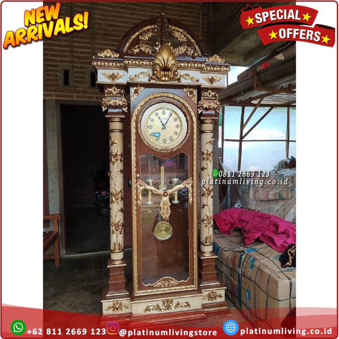 Jam Hias Jati Ukiran Mewah Lemari Jam Hias Jati Almari Jam Hias Jati Platinumliving Furniture Indone