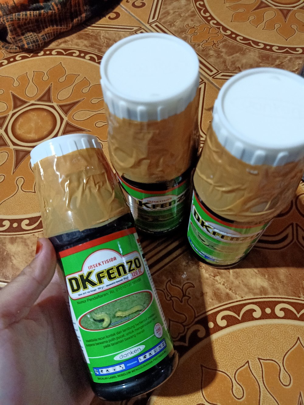 Insektisida Dk Fenzo