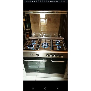 LA GERMANIA FREESTANDING 5 TUNGKU DENGAN OVEN