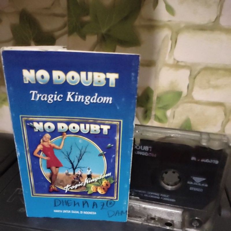 kaset pita no doubt / tragic kingdom