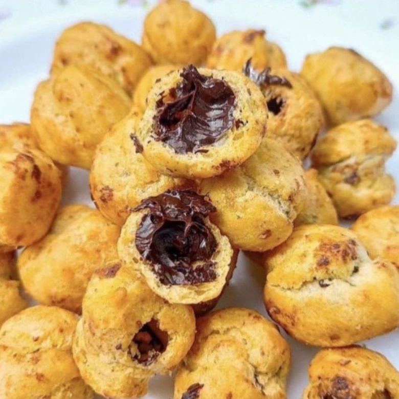 

Soes Kering Coklat Kiloan 125gr