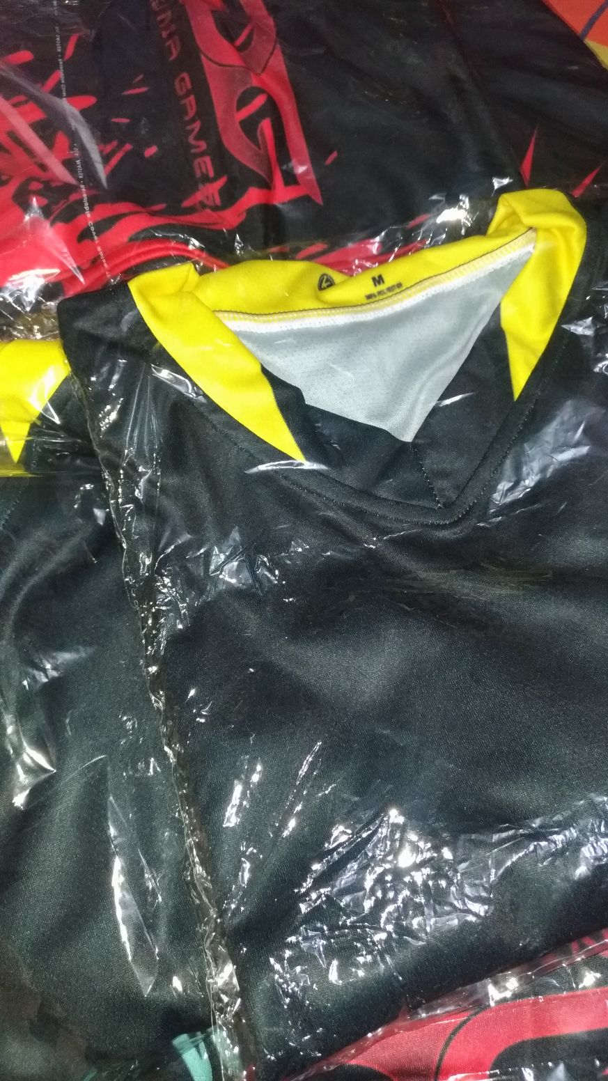 Jersy Geming Freefire Motif Batik Free Nicknam+logo