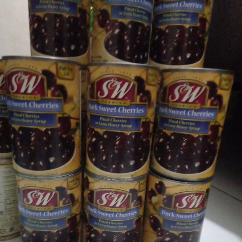 

sw dark cherries 439g
