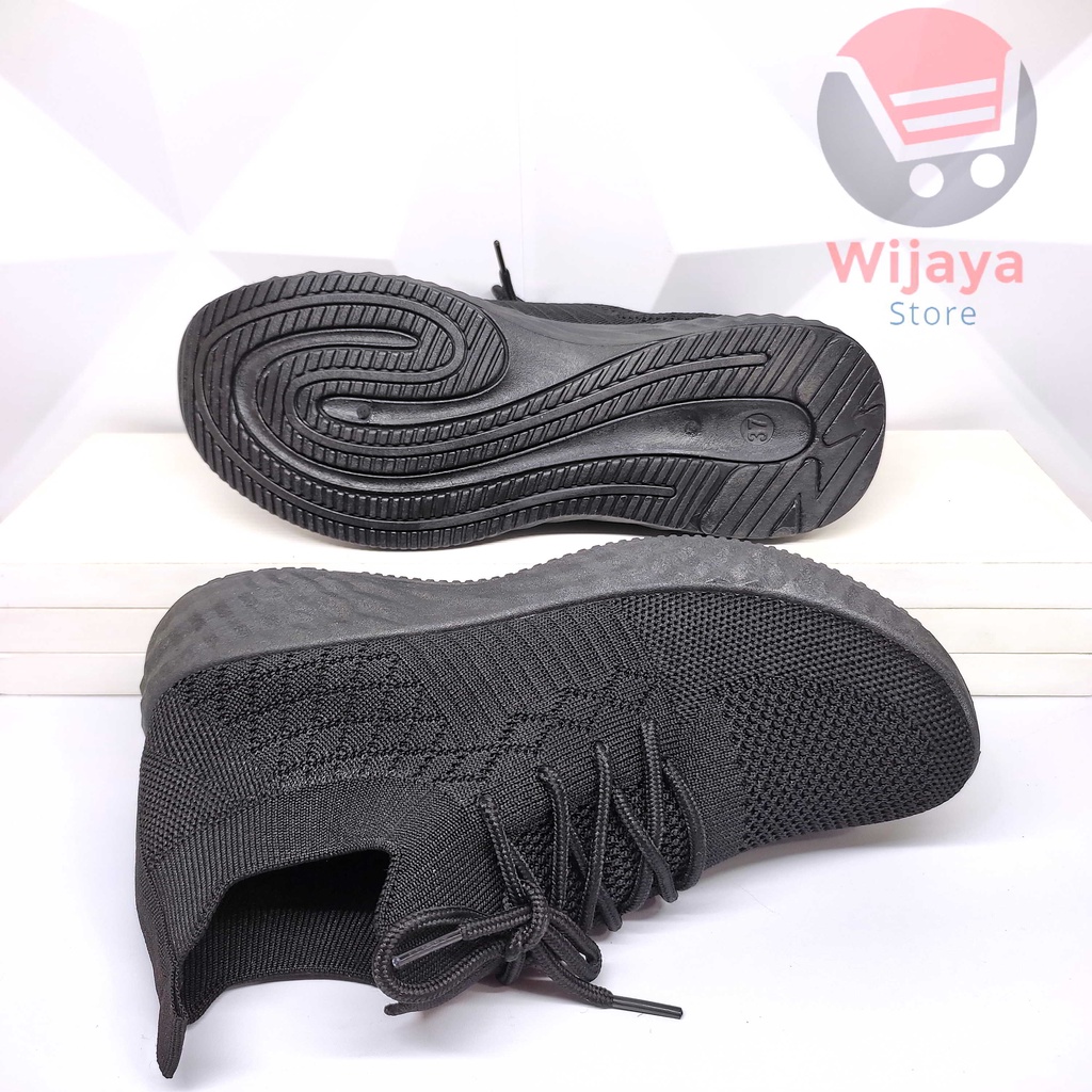 Sepatu Sneakers Rajut Hitam Wanita 37-40 RAFA FLY Import Elegansi Rajut untuk Gaya Kasual yang Mewah