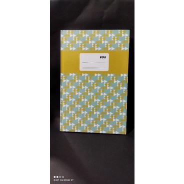 

VOS HARDCOVER FOLIO 100 TRIANGLE YELLOW G