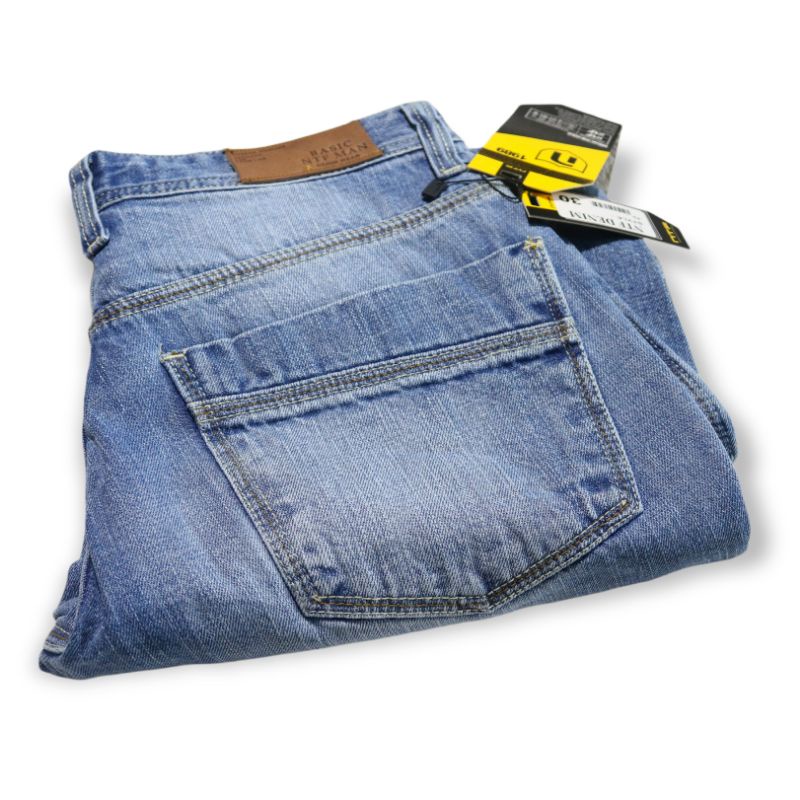 NTF Celana Pendek Pria Distro Jeans Sobek Tidak Tembus