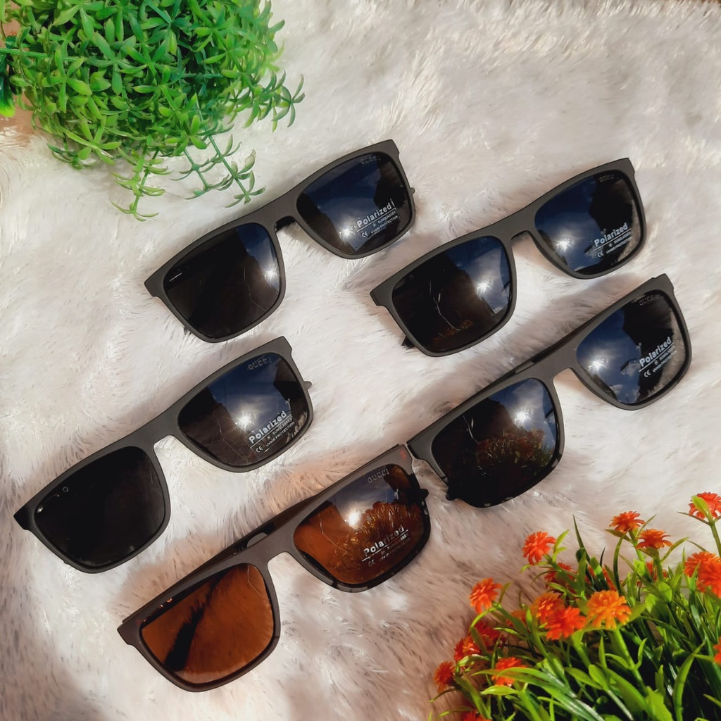 KACAMATA HITAM POLARIZED COWOK/KACAMATA FASHION