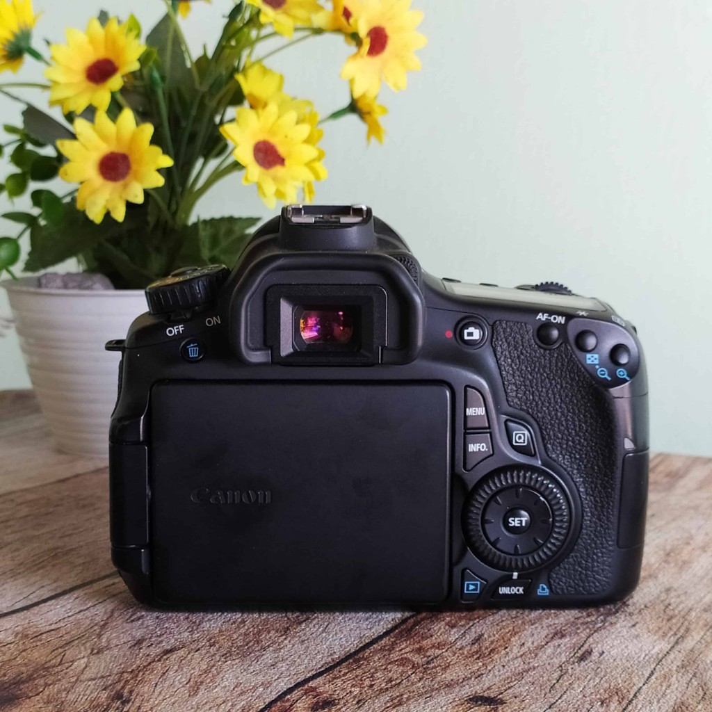 KAMERA CANON EOS 60D Kit MULUS LIKE NEW Semi Pro - CAMERA CANON DIGITAL TERBAIK UNTUK YUTUBER PEMULA-5