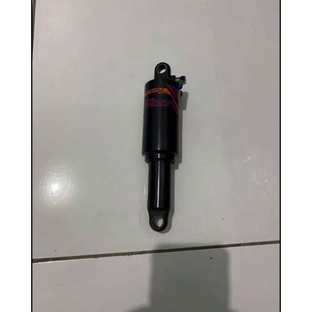 Rear shock Raidon Suuntor eto 190