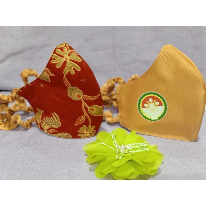 Masker Batik DWP/ Dharmawanita Bolak Balik plus Logo