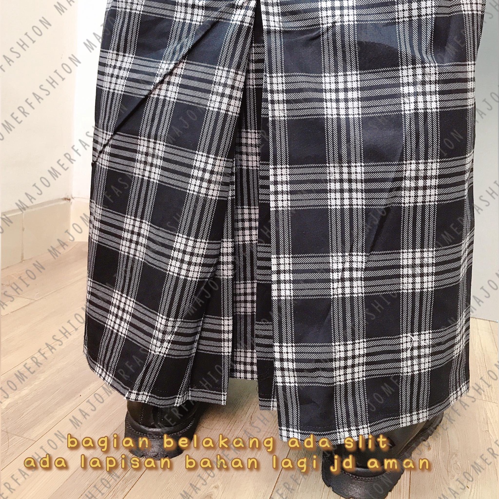 MAJOMER ® | ISHAK TARTAN LONG SKIRT - ROK PANJANG SEMI SPAN