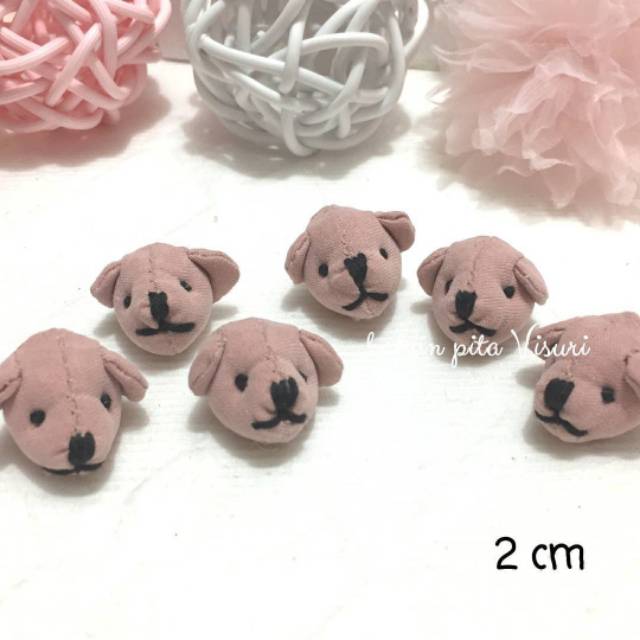 Aplikasi Kepala Bear Pink