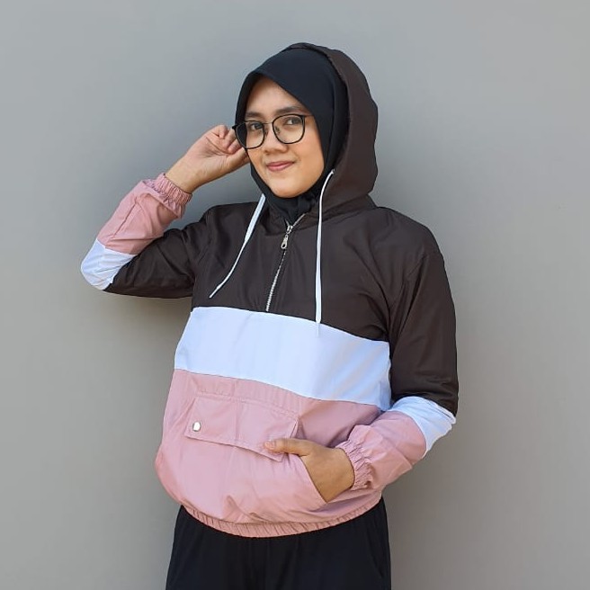 Brio Jaket Comby - Jaket Parasut Wanita