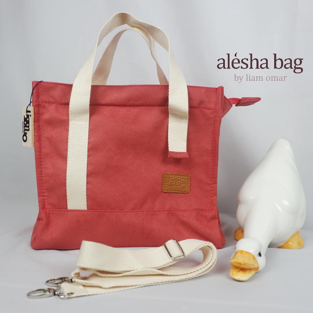 Liam Omar Tas Totebag Wanita Alesha Suede