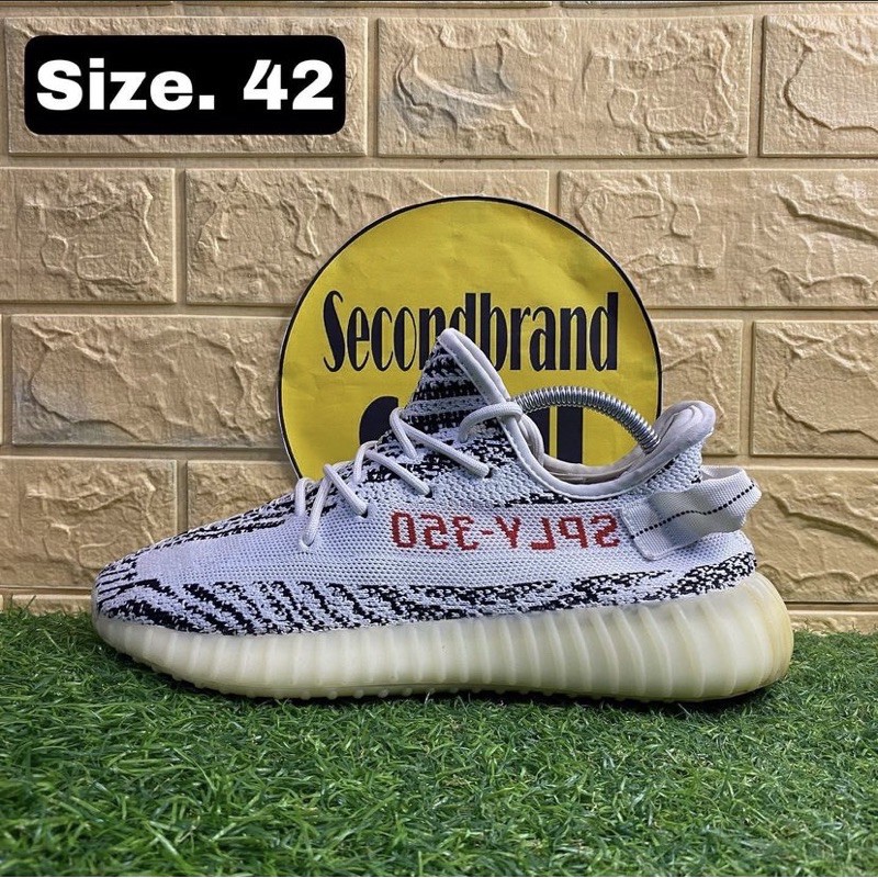 yeezy boost 350 v2 zebra size 12