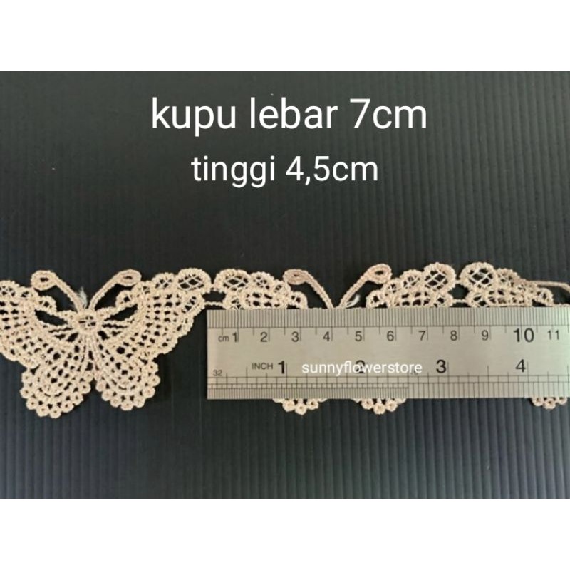 renda giper motif kupu lebar 7x4,5 cm  12 pcs