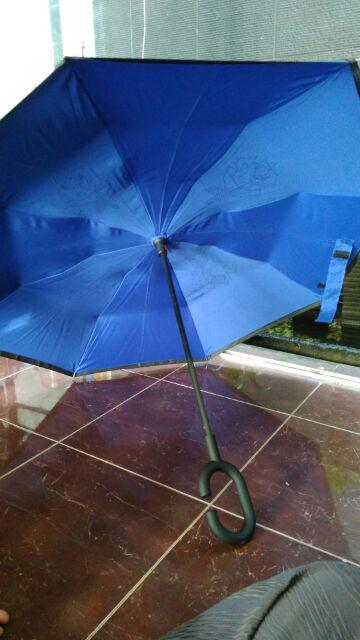Promo Payung Terbalik Murah Reverse Umbrella Gagang Bentuk C Grosir Payung Warna & Motif 1.140gr