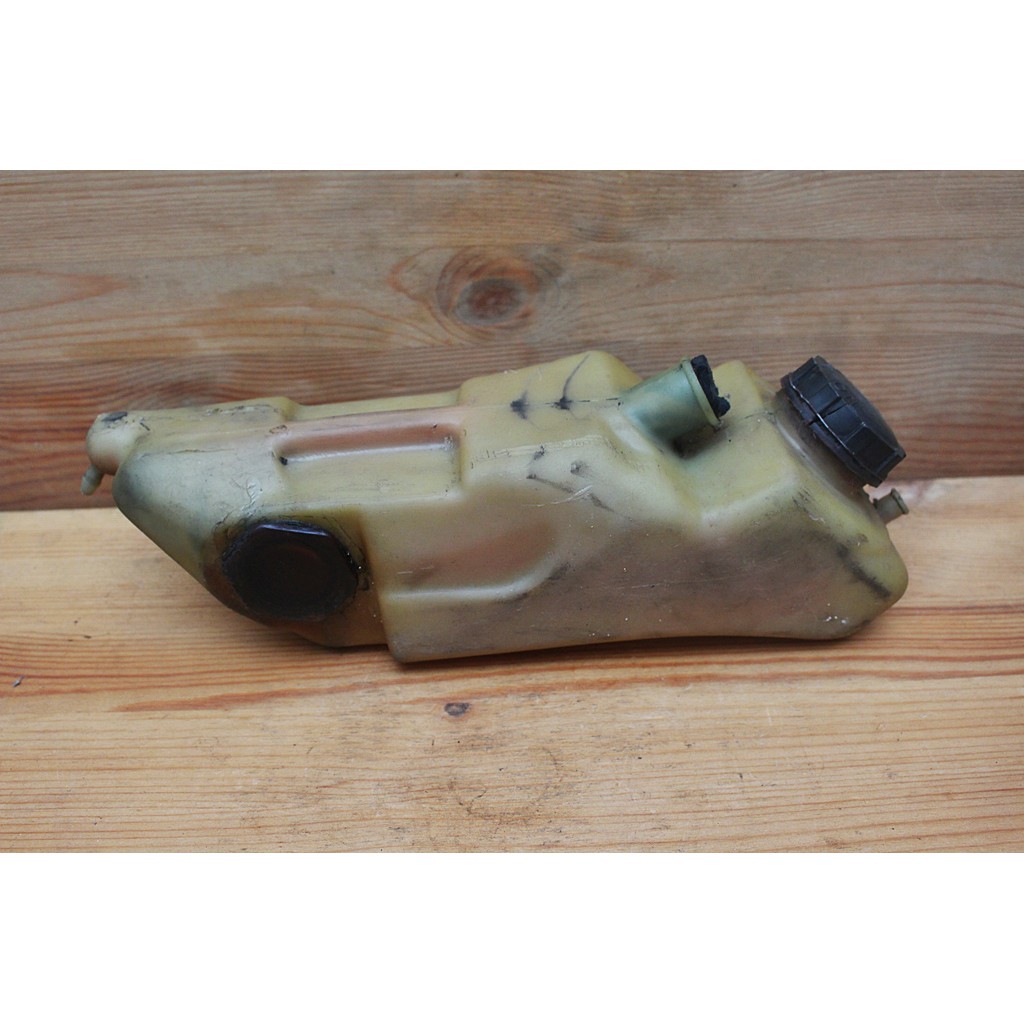 Tabung Oli Samping Wadah Oli Samping Tangki Oli Samping Yamaha V75 V80 Tempat Oli Samping Original