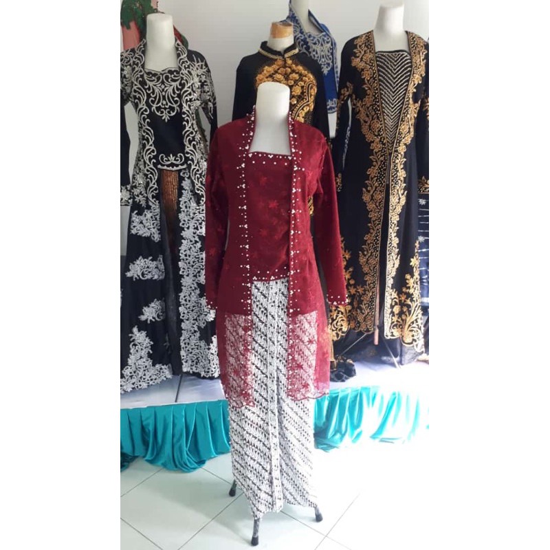 kebaya kutubaru