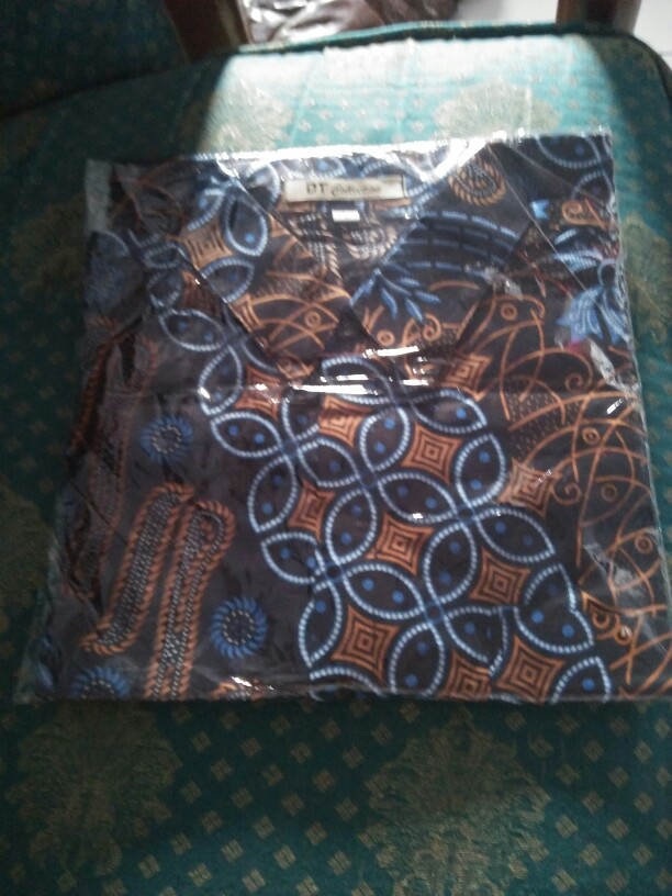 Cod Dt Collection - Hem Batik Pria Cowok Motif Kawung Hitam Lengan Pendek