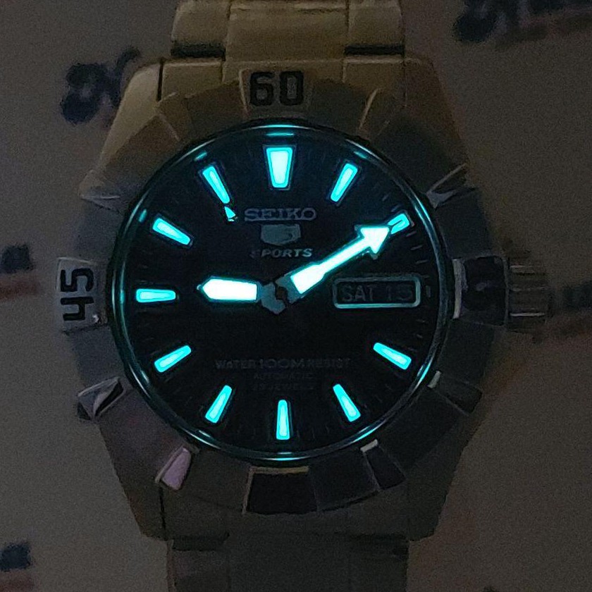 Seiko 5 Sports SNZF57K1 Automatic Black Dial - Jam Tangan Pria SNZF57