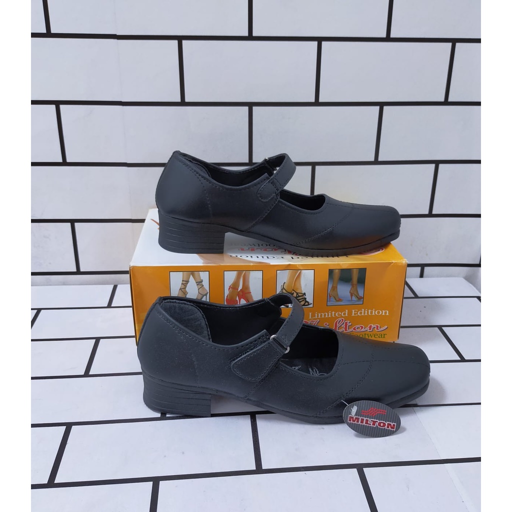 SEPATU PANTOPEL LDR MILTON