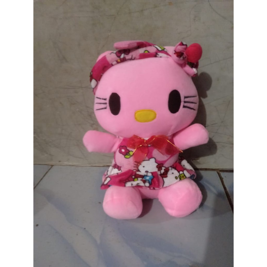 Boneka Hello Kitty Ukuran 30cm