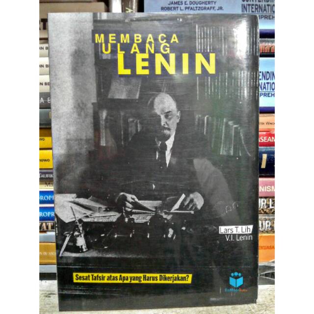 Membaca Ulang Lenin