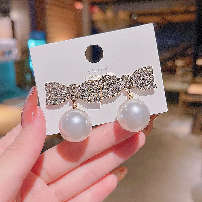 Anting Tusuk Gantung Bahan Sterling silver 925 Desain Pita + Mutiara + Berlian Untuk Wanita