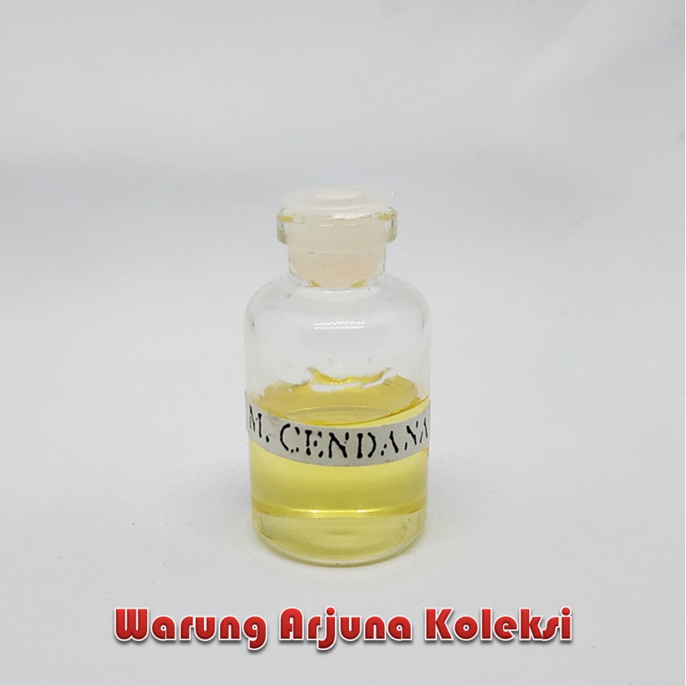 

Minyak Cendana Wangi Hasil Sulingan Sendiri